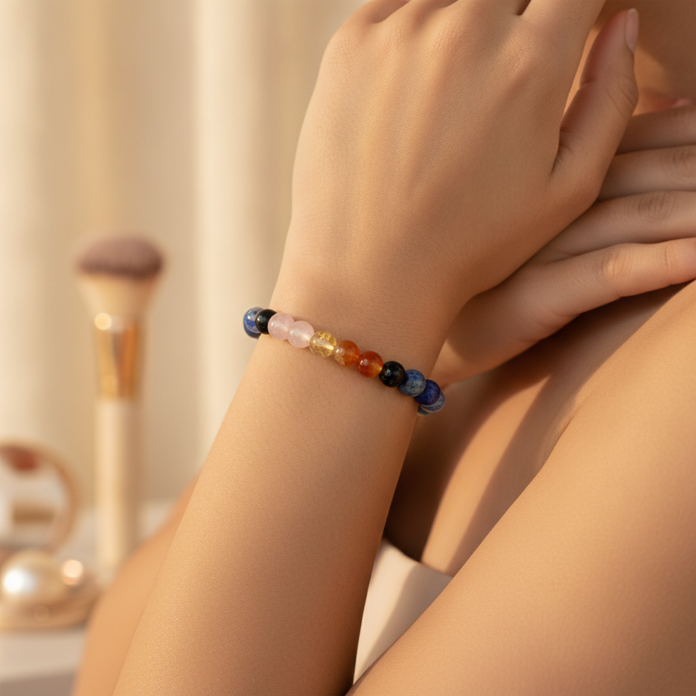 Makeup Artist's Creativity Bracelet in use