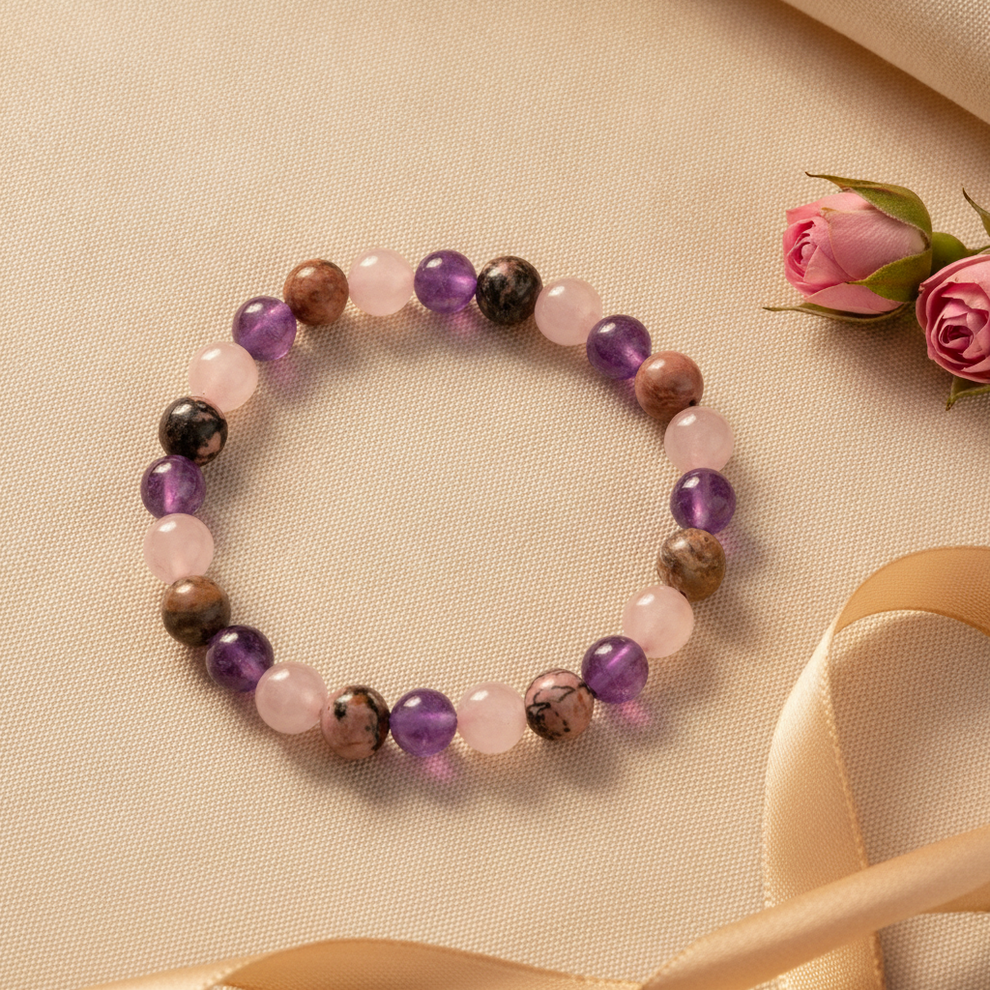 Attract Love Bracelet lifestyle hero