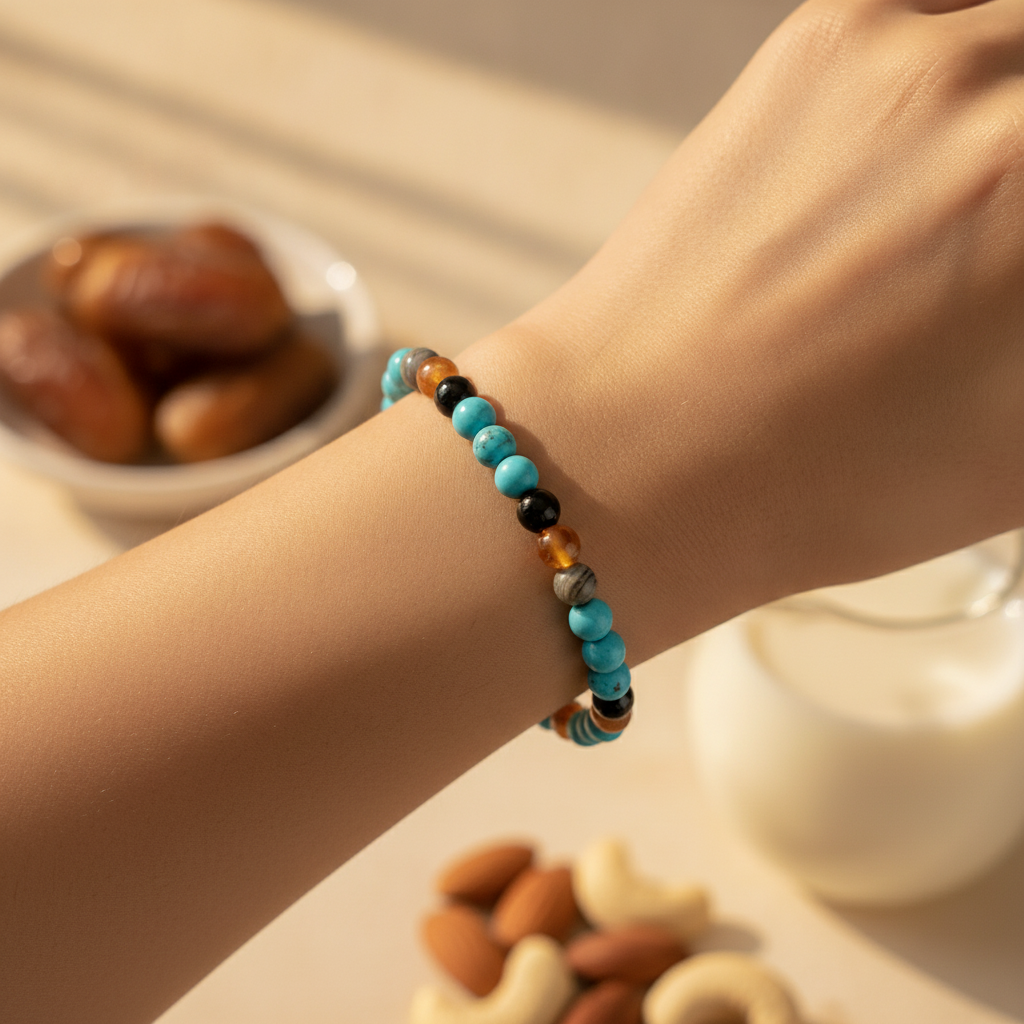 Weight Gain & Health Bracelet in use