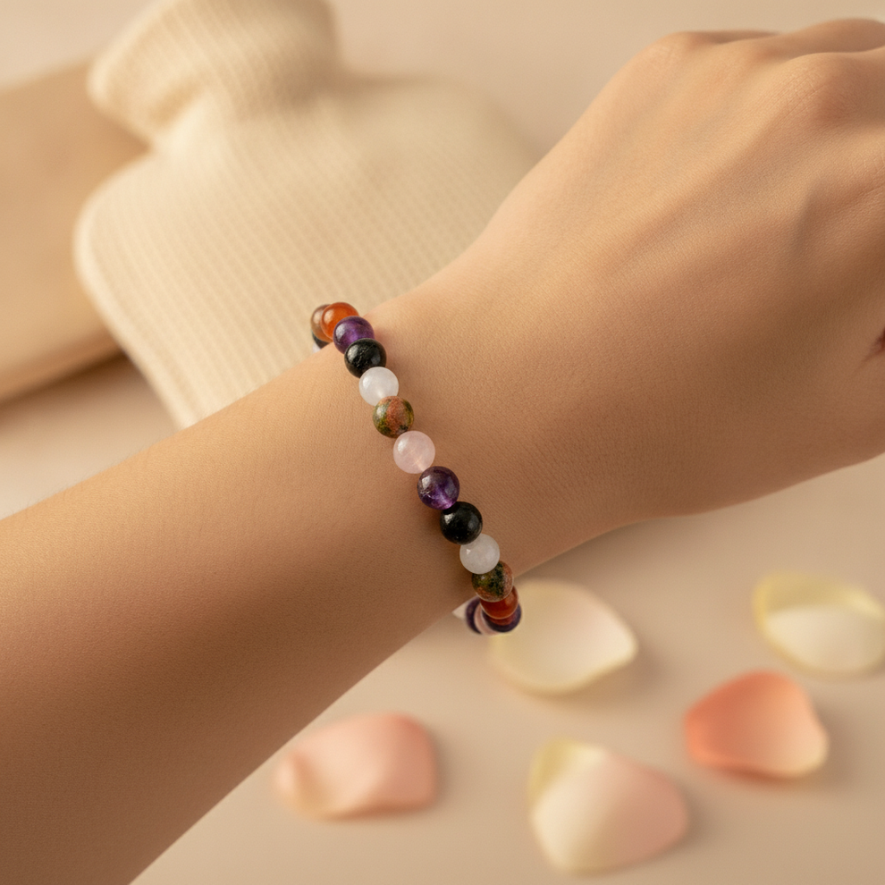 Uterus Health Bracelet in use