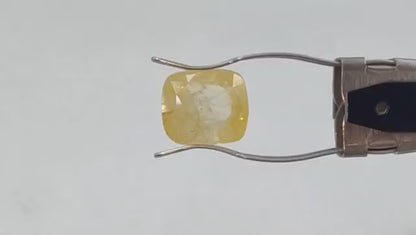 Yellow Sapphire Stone (Premium AA) - Sri Lanka
